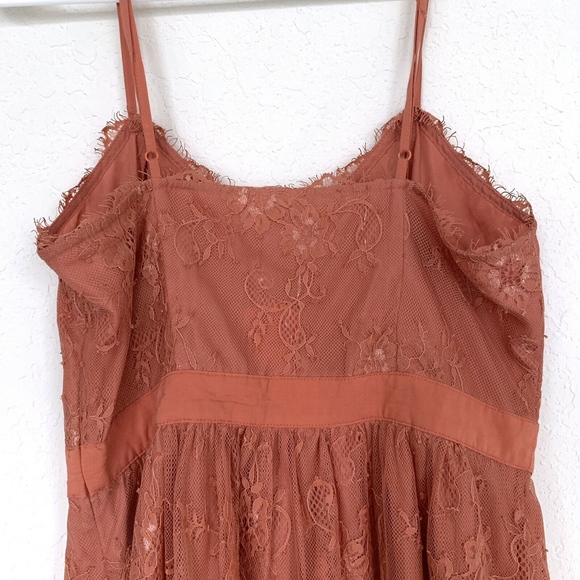 Forever 21 Coral Floral Lace Sleeveless Dress - Picture 7 of 8
